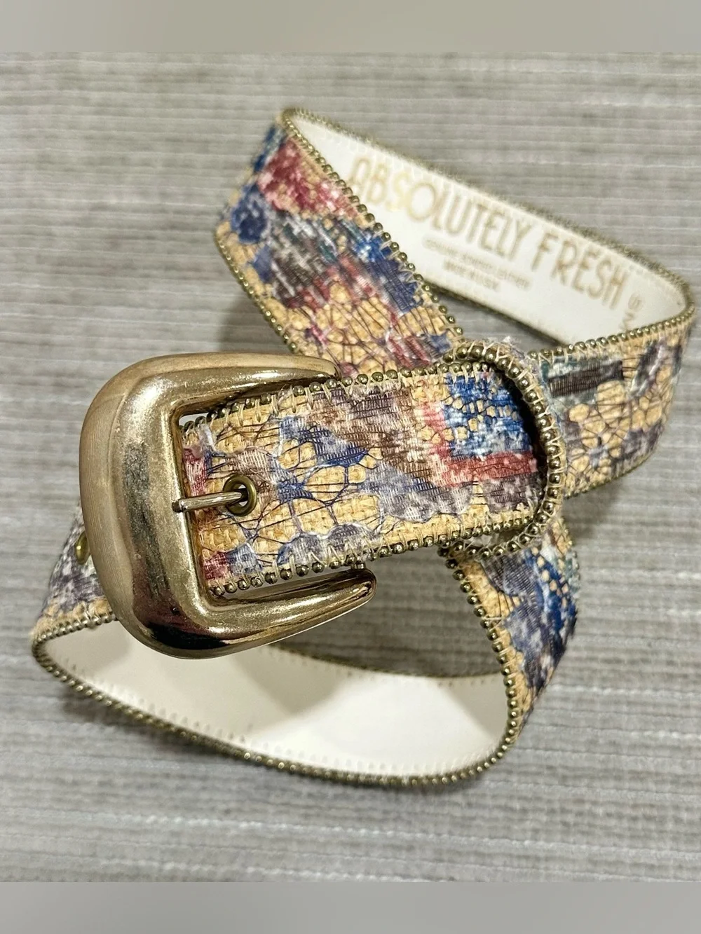 Ladies Vintage Leather Belt,‎ Yellow With Glittery Abstract Designs, Gold Buckle